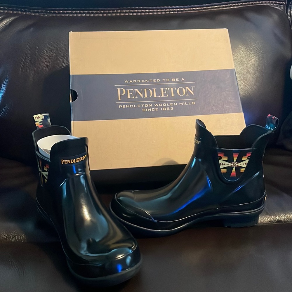 Pendleton Tucson Gloss Chelsea Boot